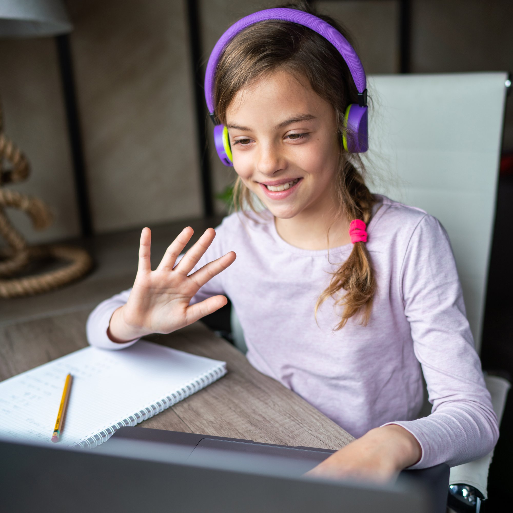 A child receives an evaluation at home